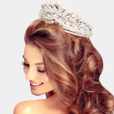 FASHNZFAB TEARDROP CLUSTER QUEEN TIARA