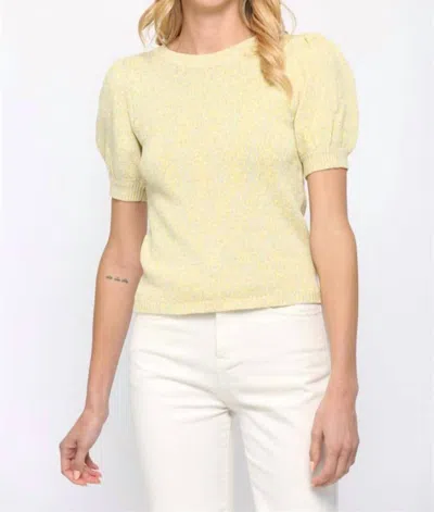 FATE PUFF SLEEVE SWATER IN YELLOW