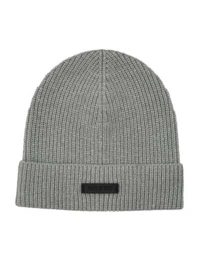 FEAR OF GOD MEN GREY LOGO BEANIE HAT, ONESIZE LUXURY HATS FOR MEN DARVEYS