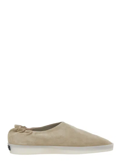 FEAR OF GOD FEAR OF GOD MEN BEIGE MULES WITH LOGO PATCH ON THE BACK AND ELASTICIZED HEEL IN SUEDE MAN