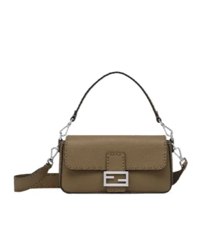 FENDI GREEN SELLERIA BAG WITH 612HAND-SEWN TOPSTITCHES
