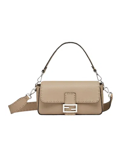 FENDI FENDI MEDIUM ICONIC BAGUETTE BAG
