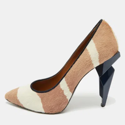 FENDI BEIGE/WHITE ZEBRA PRINT CALF HAIR DIAMOND HEEL PUMPS SIZE 38.5