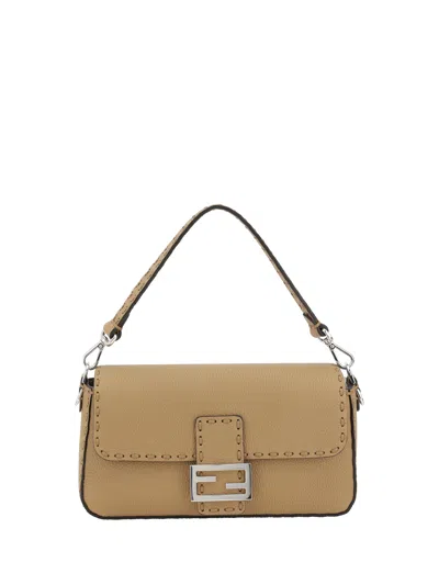 FENDI FENDI WOMEN BAGUETTE SHOULDER BAG