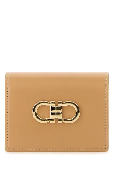 FERRAGAMO BEIGE LEATHER WALLET