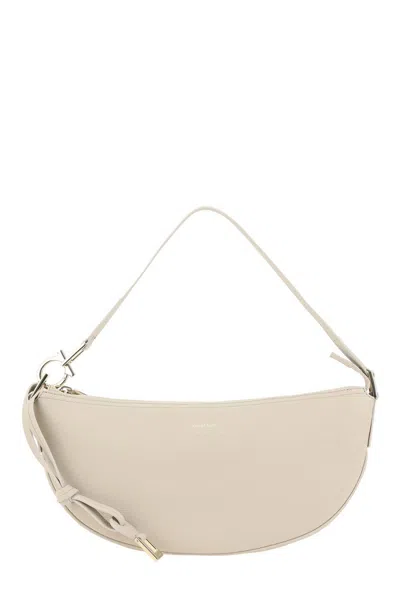 FERRAGAMO FERRAGAMO GANCINI BUCKLE ZIPPED HOBO BAG