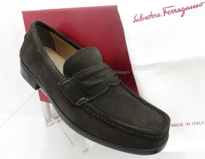 FERRAGAMO FERRAGAMO LANZAROTE HICKORY BROWN SUEDE MOCCASIN LOGO PENNY LOAFERS 10 D