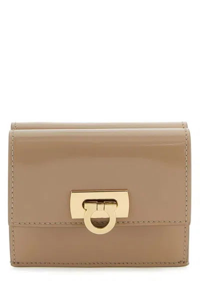 FERRAGAMO SALVATORE FERRAGAMO BEIGE LEATHER WALLET