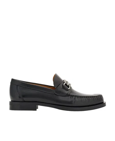 FERRAGAMO SALVATORE FERRAGAMO GANCINI DETAILED SLIP-ON LOAFERS