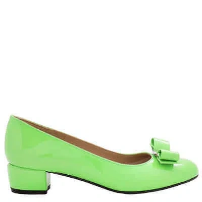 FERRAGAMO SALVATORE FERRAGAMO GREEN VARA BOW PUMP SHOE