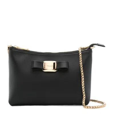 FERRAGAMO ZIPPERED SHOULDER BAG