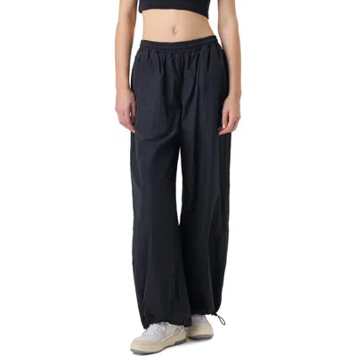 FILA FILA X HAILEY OVERSIZE CRINKLE PANTS