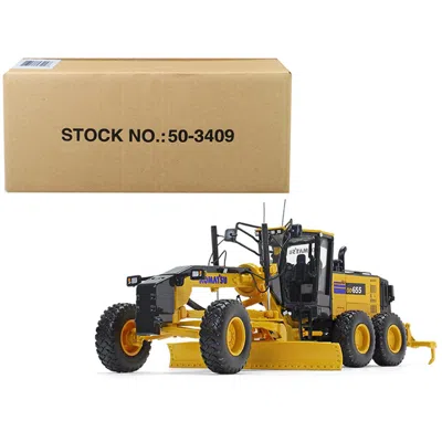 FIRST GEAR 1 BY 50 SCALE DIECAST FOR KOMATSU GD655-6 MOTOR GRADER WITH RIPPER MODEL