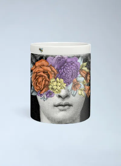 FORNASETTI LARGE NEL MENTRE TRA I FIORI CANDLE