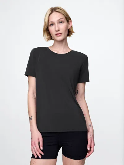 GAP GAPFIT BREATHE T-SHIRT