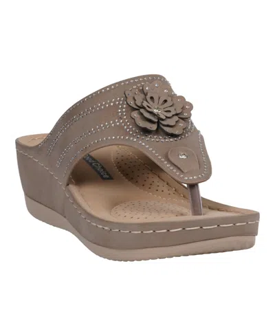 GC SHOES WOMEN'S CORA EMBELLISHED FLORAL WEDGE SANDALS