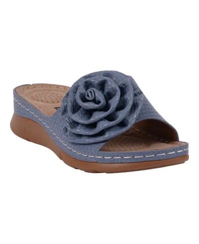 GC SHOES WOMEN'S HONEY FLOWER ROSETTE FLAT SANDALS