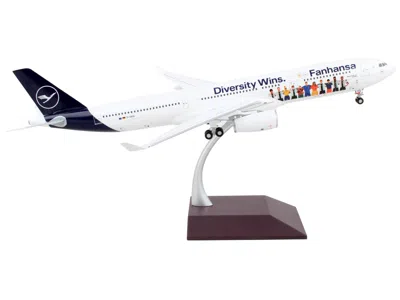 GEMINIJETS AIRBUS A330-300 COMMERCIAL AIRCRAFT "LUFTHANSA - DIVERSITY WINS" WHITE WITH BLUE TAIL "GEMINI 200" S