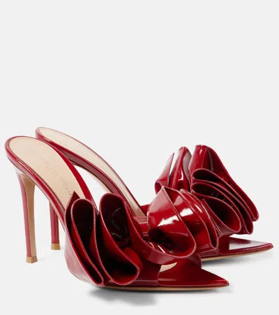 GIANVITO ROSSI GABRIELLE 105 RUFFLED PATENT LEATHER MULES