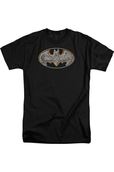 GILDAN BATMAN STEEL FIRE SHIELD SHORT SLEEVE ADULT TALL TEE / T-SHIRT