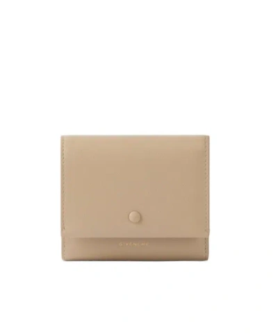 GIVENCHY DAY WALLET IN GRAINED LEATHER