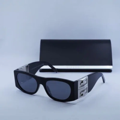 GIVENCHY GIVENCHY GV40028I 01C SHINY BLACK WITH SILVER/GREY WITH LIGHT MIRROR 56-18-12...