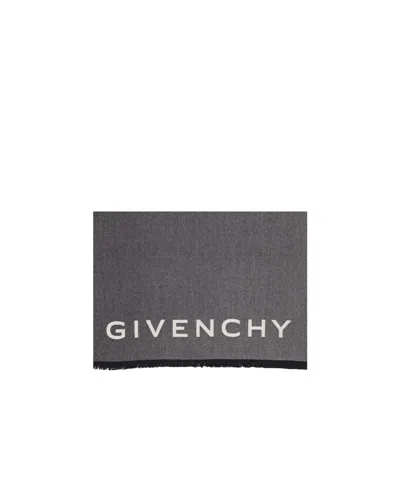 GIVENCHY GIVENCHY LOGO INTARSIA FRINGED SCARF