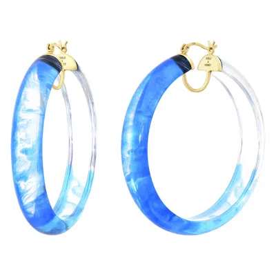GOLD & HONEY WOMEN'S GOLD / BLUE TIE DYE LUCITE HOOPS IN BLUE
