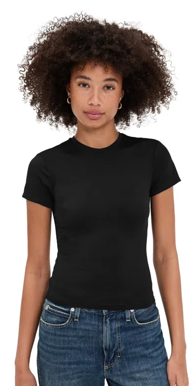 GOOD AMERICAN WEIGHTLESS BABY TEE BLACK001