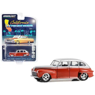 GREENLIGHT 1947 FORD FORDOR SUPER DELUXE LOWRIDER METALLIC CALIFORNIA LOWRIDERS SERIES 4 1-64 SCALE DIECAST MOD