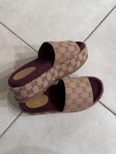 GUCCI GUCCI GG SUPREME SANDAL