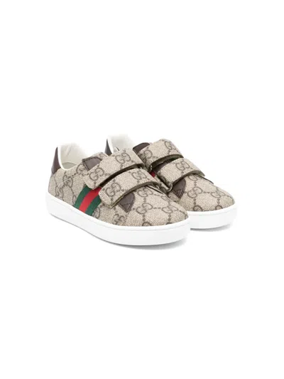 GUCCI GG SUPREME SNEAKERS