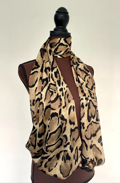GUCCI UNISEX GUCCI SILK SCARF LEOPARD ANIMAL PRINT BLACK BEIGE CHIFFON STOLE SCARF