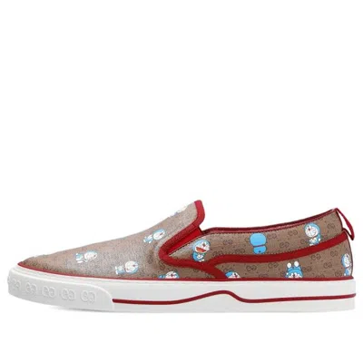 GUCCI (WMNS) Gucci x Doraemon GG Sneakers 'Brown Red'