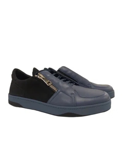 GUCCI ZIPPERED SNEAKERS