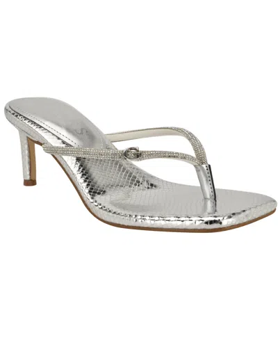 GUESS WOMEN'S MAYAN RHINESTONE THONG KITTEN HEEL SANDALS