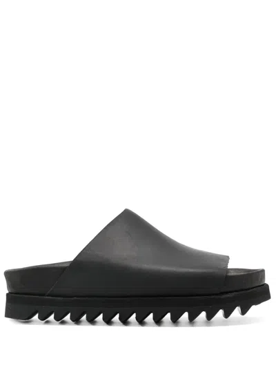 GUIDI LEATHER SLIDES