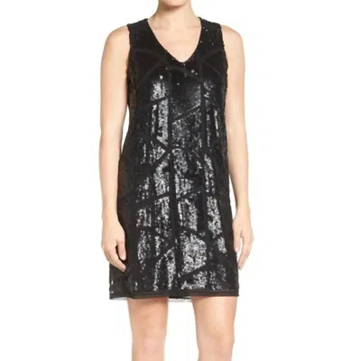 HALOGEN SEQUIN V NECK SLEEVELESS SHIFT COCKTAIL DRESS IN BLACK