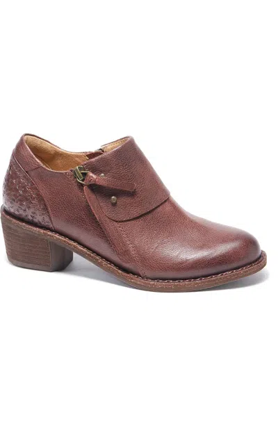 HALSA FOOTWEAR WOMEN'S MICHELLE BOOTIE IN DARK CHERRY