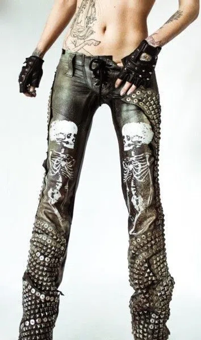 HANDMADE WOMEN DESIGNER BESPOKE STUDDED GOTHIC SKULL PUNK ROCK ITALIAN LEATHER PANTS