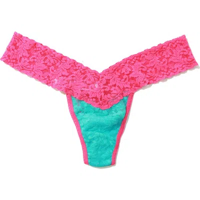 HANKY PANKY HANKY PANKY SIGNATURE LACE LOW RISE THONG