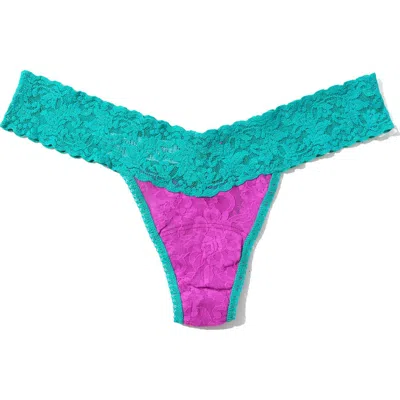 HANKY PANKY HANKY PANKY SIGNATURE LACE LOW RISE THONG