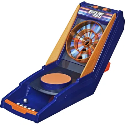 HASBRO BULLS EYE BALL BOARD GAME