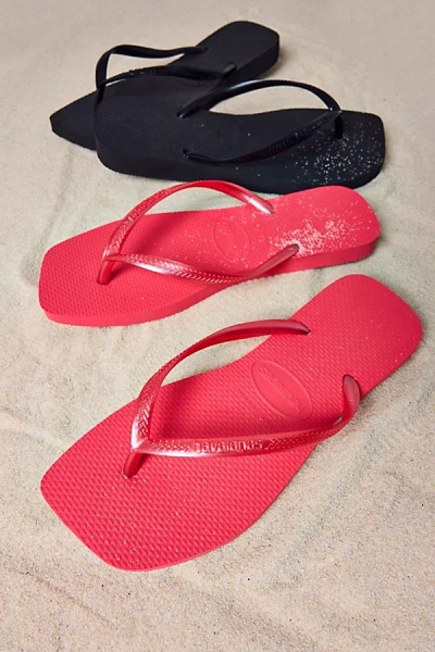 HAVAIANAS SLIM SQUARE FLIP FLOP SANDAL IN CORAL, WOMEN'S AT URBAN OUTFITTERS