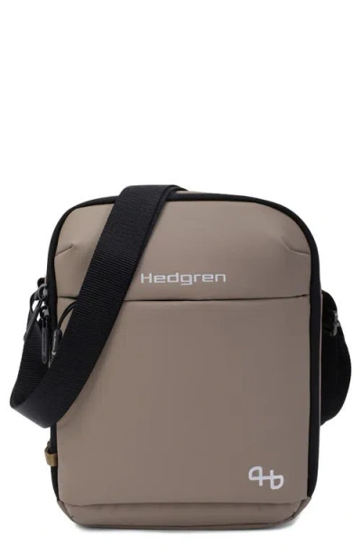 HEDGREN HEDGREN WALK RFID WATER REPELLENT CROSSBODY BAG