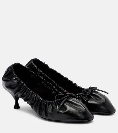 HERBERT LEVINE GATHER AROUND LEATHER PUMPS