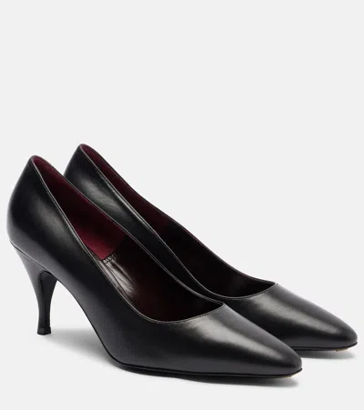 HERBERT LEVINE PURE AND SIMPLE LEATHER PUMPS