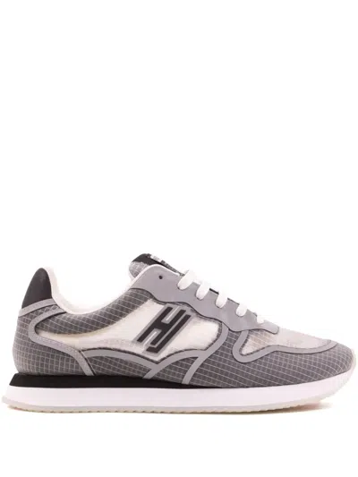 HIDE & JACK OVER SNEAKERS