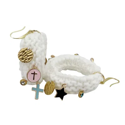 HILO DE MAR WOMEN'S DROP EARRINGS WITH CHARMS - WHITE