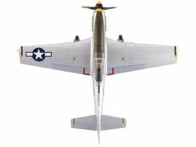 HOBBY MASTER NORTH AMERICAN P-51D MUSTANG FIGHTER AIRCRAFT "LT. COL. MCCOMAS 118TH TACTICAL RECONNAISSANCE SQUADR